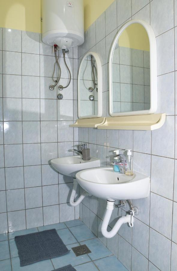 Apartman Vinkov'S Center ヤイツェ エクステリア 写真